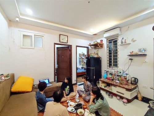 Bán CCMN ngã tư Sở - 2 ngủ tặng full đồ - chỉ nhỉnh 1 tỷ