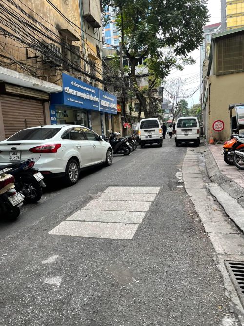 Triều Khúc Thanh Xuân - Ô tô Vòng Quanh Kinh Doanh đỉnh - 1X Tỷ ( X nhỏ xinh)