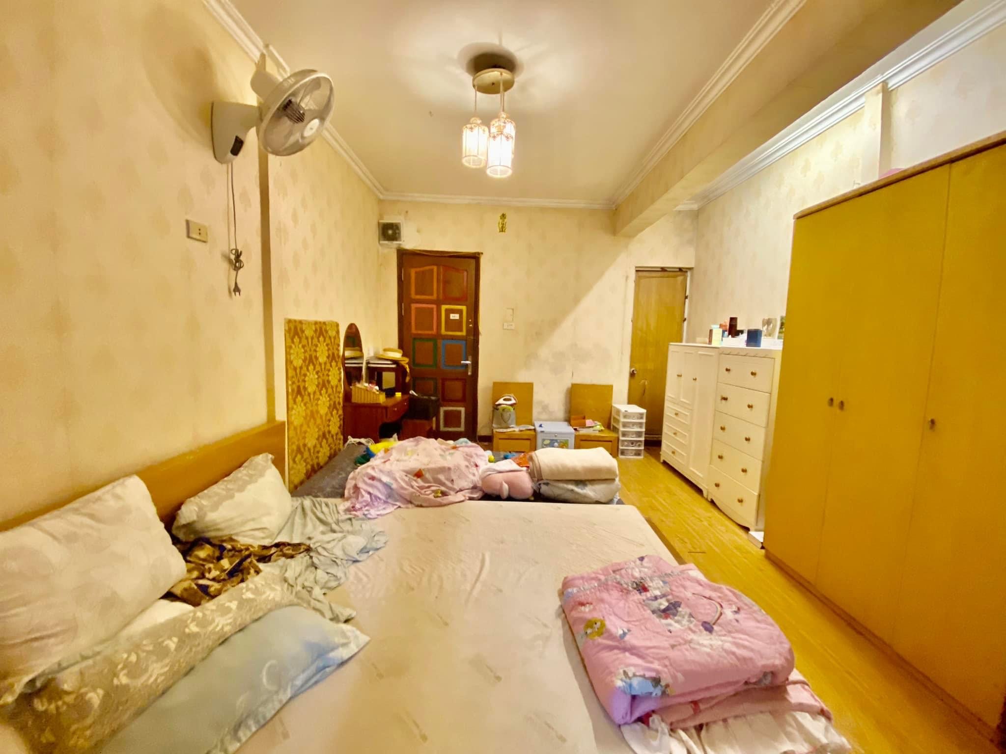 5671B7E6-D165-49C7-B8FA-2D14ED7D43CE