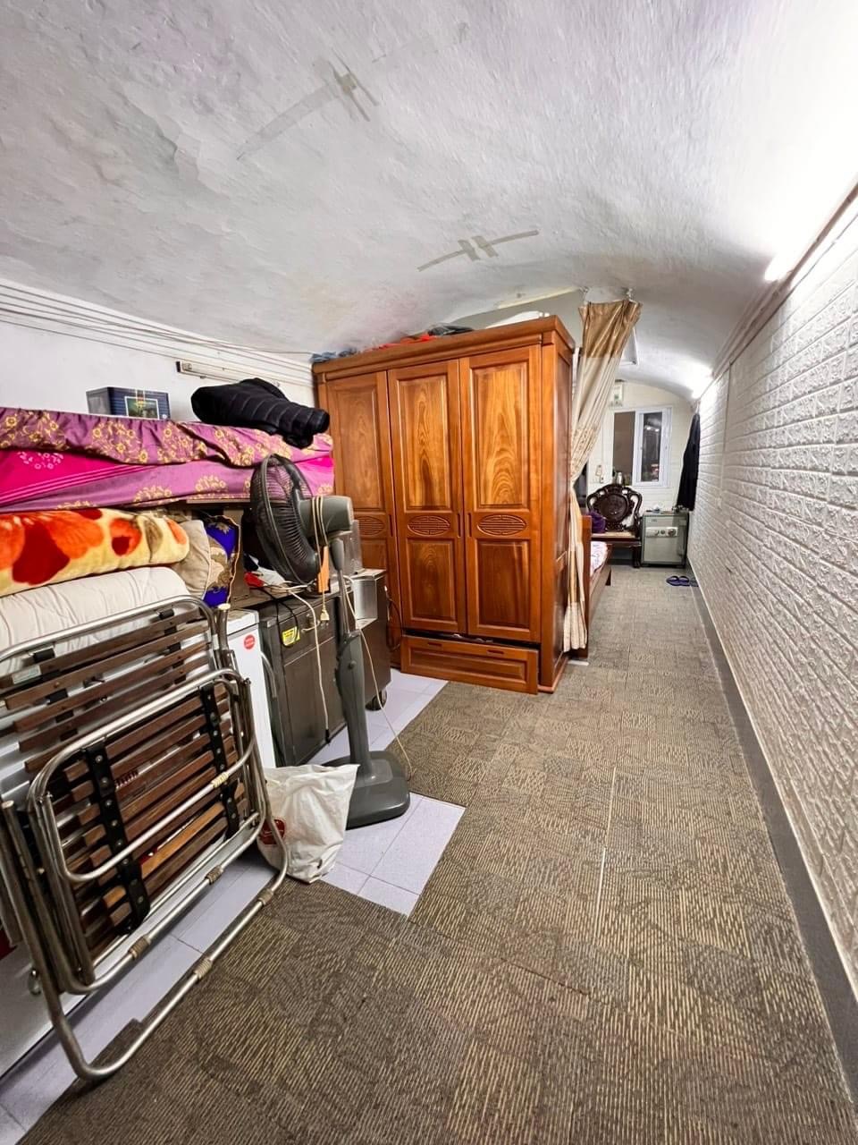 7075A3F0-9F1A-408B-84F9-CF2F386F05D7