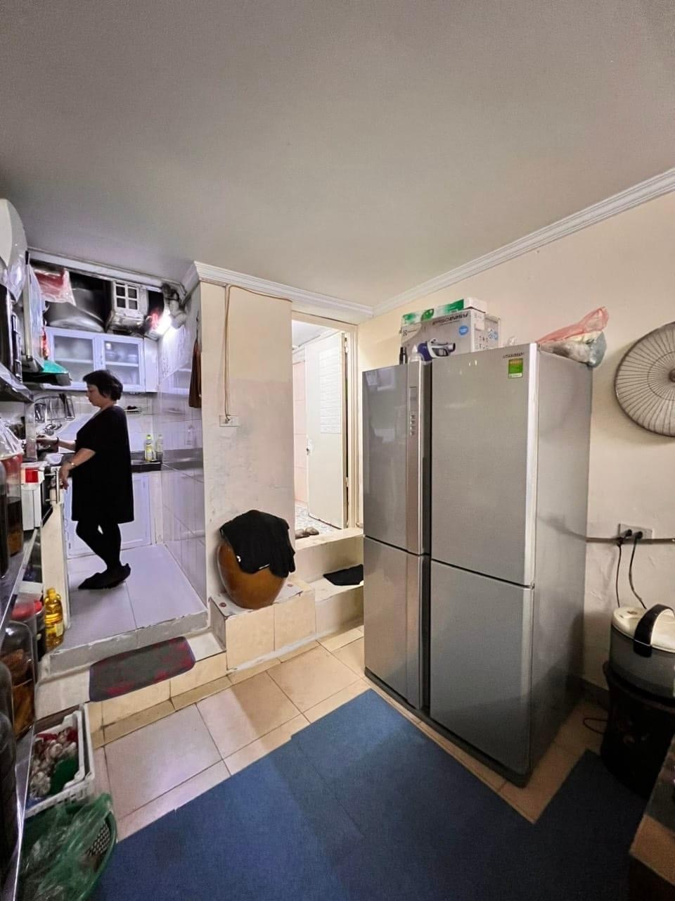 79C8A3B6-0E33-41B6-BEB5-12A3CEE508D2