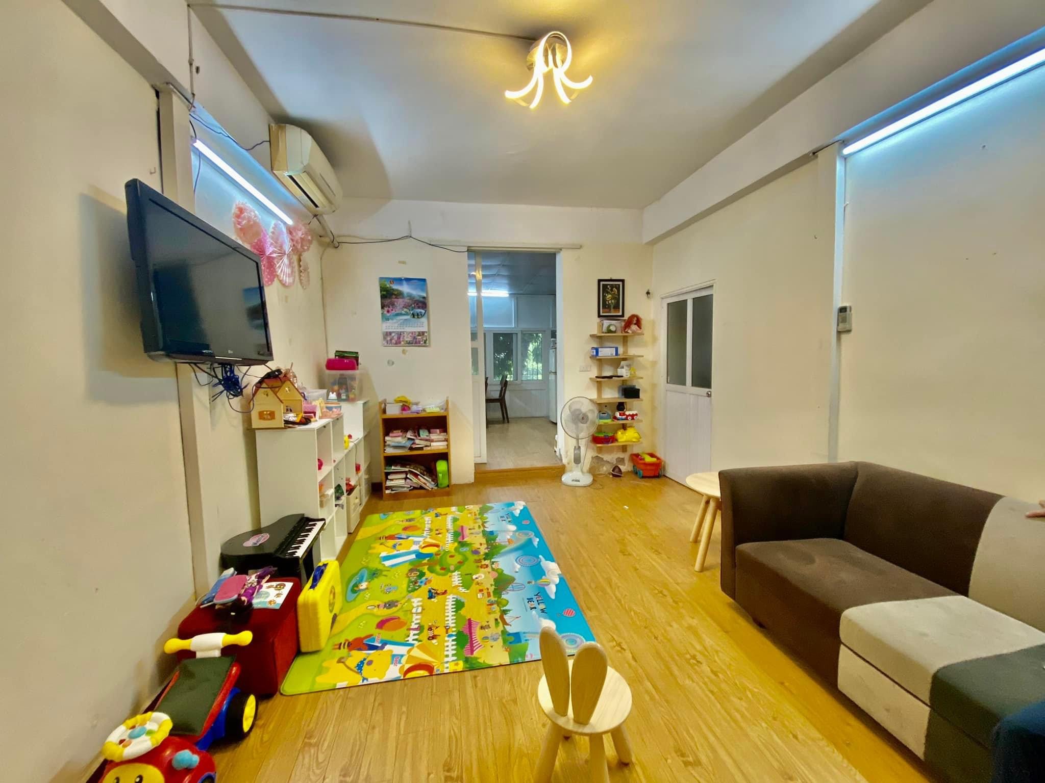 BA8F36B1-E18F-4FF8-9082-2FFD20ED4C67