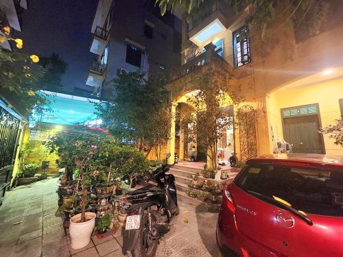 Biệt thự sân vườn Hồ Tây đẳng cấp 258m2 - 25.5 tỷ