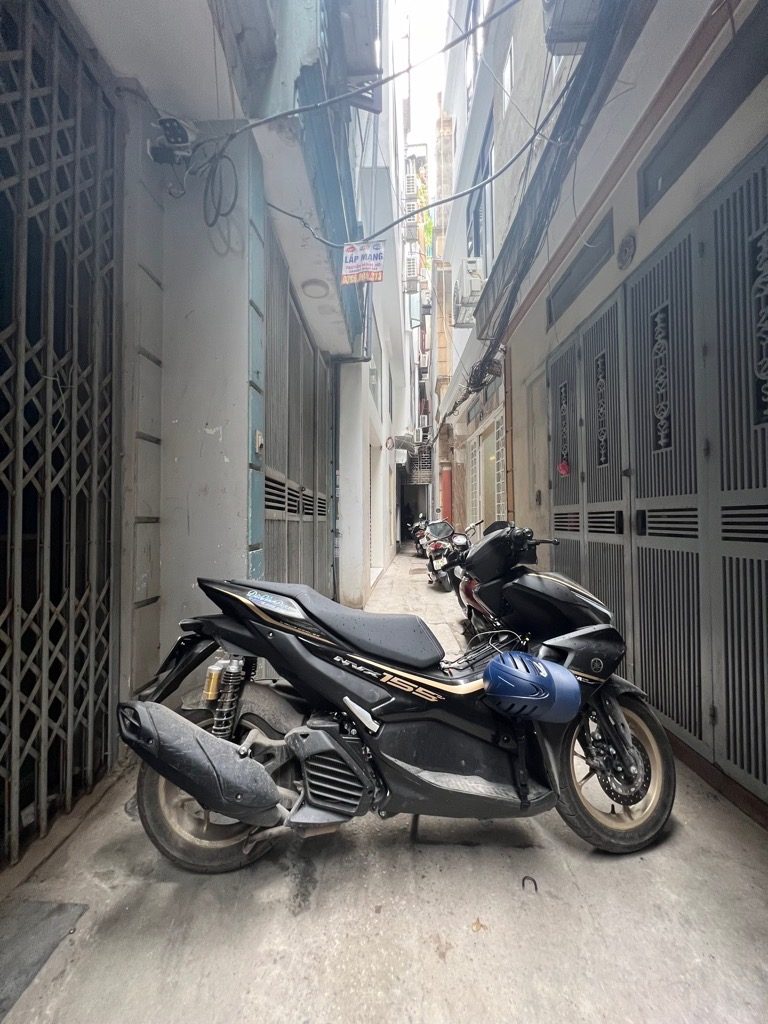 2d8s-D1ED6108-ludx9730_13_ludx97hy