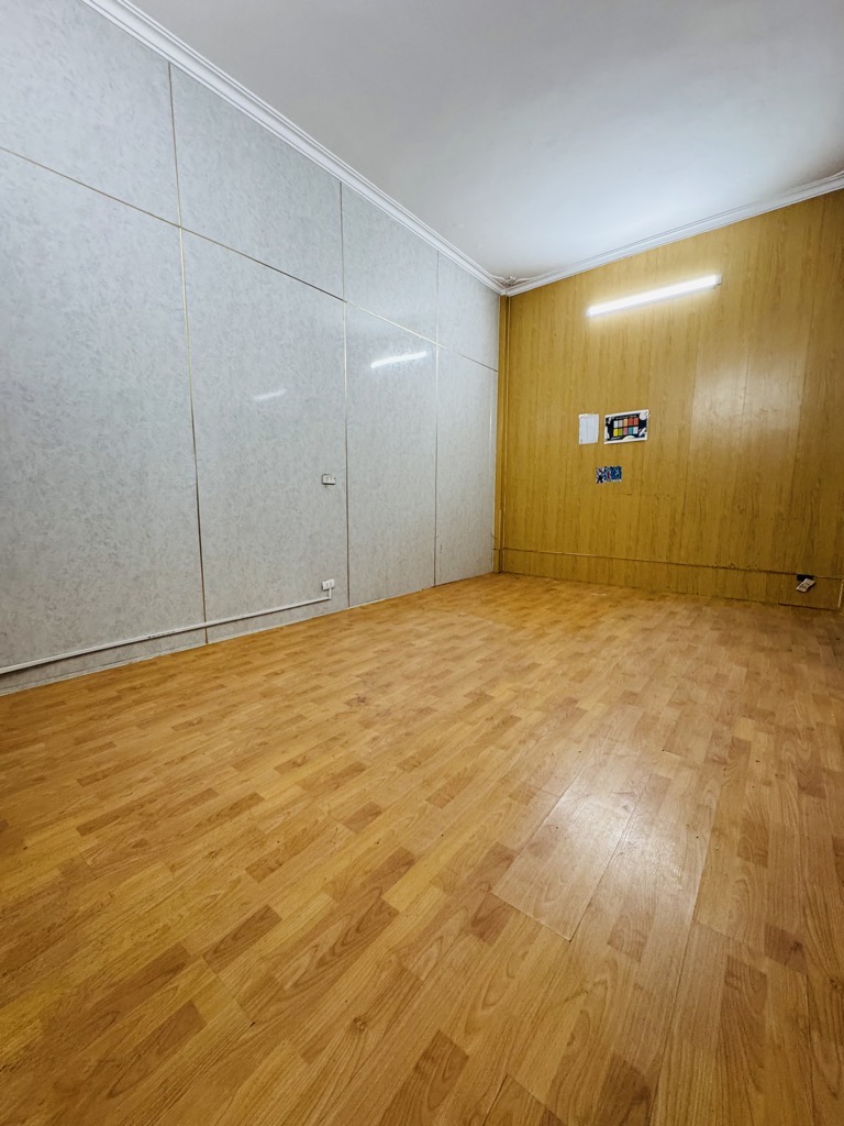 2d8s-594B8417-m7wule78_57_13