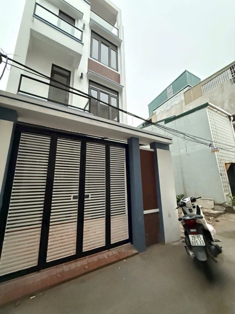 Bán Nhà Mới Đẹp Ao Huyên Liên Ninh