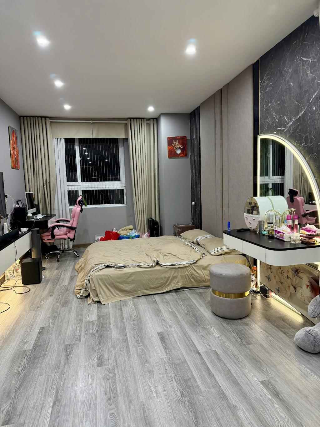 Bán Chung Cư Tecco Garden A1 Thanh Trì 126.9m² - Full Nội Thất - Cán Bộ Ở - VIP Nhất Khu Vực