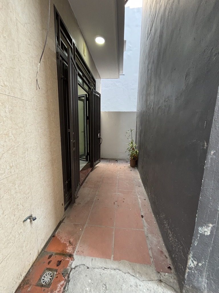 Bán Nhà Thanh Trì 33m2 Gần Cầu Tó Giá Tốt Chỉ 4.5 Tỷ