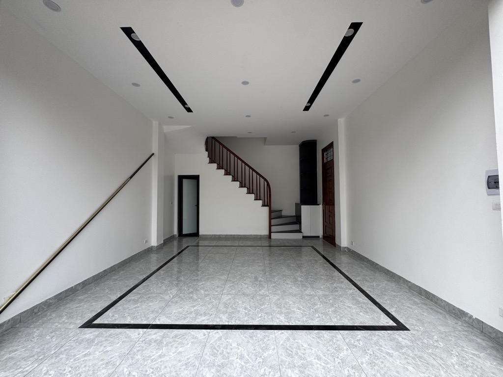 Bán Nhà Thượng Phúc Tả Thanh Oai 32m2 Lô Góc Gara Ô Tô - Gần Trục Chính - Giá Tốt