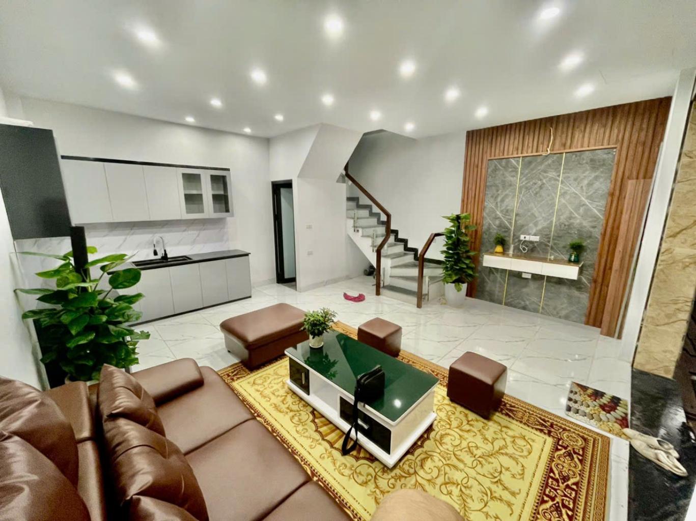 Nhà Thanh Trì 34m2 Nội Thất Đẹp Giá Tốt